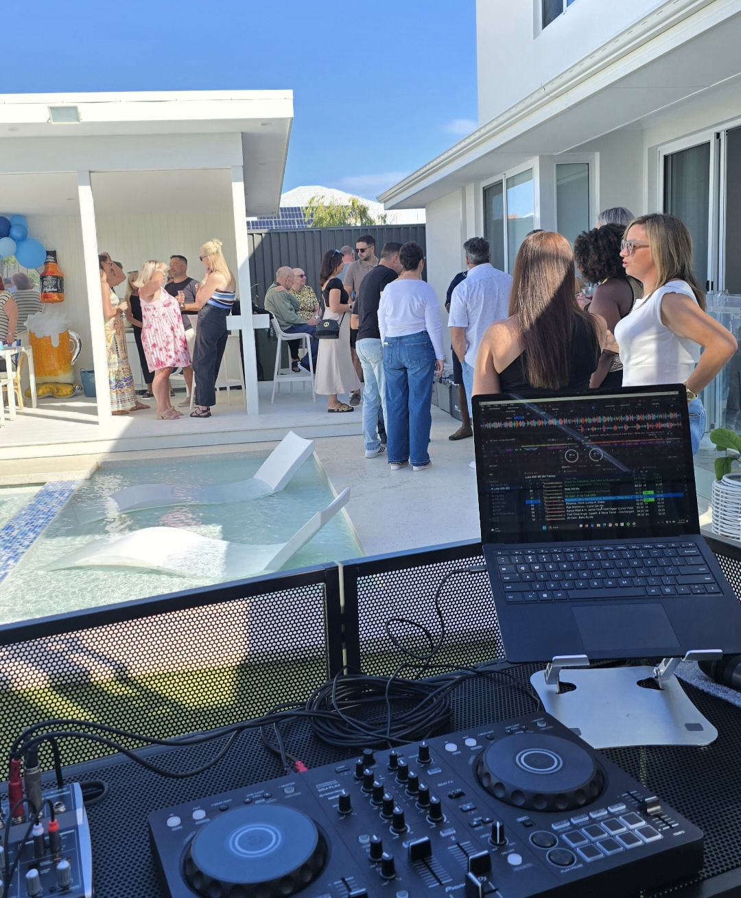 DJ Bugati event photo 9